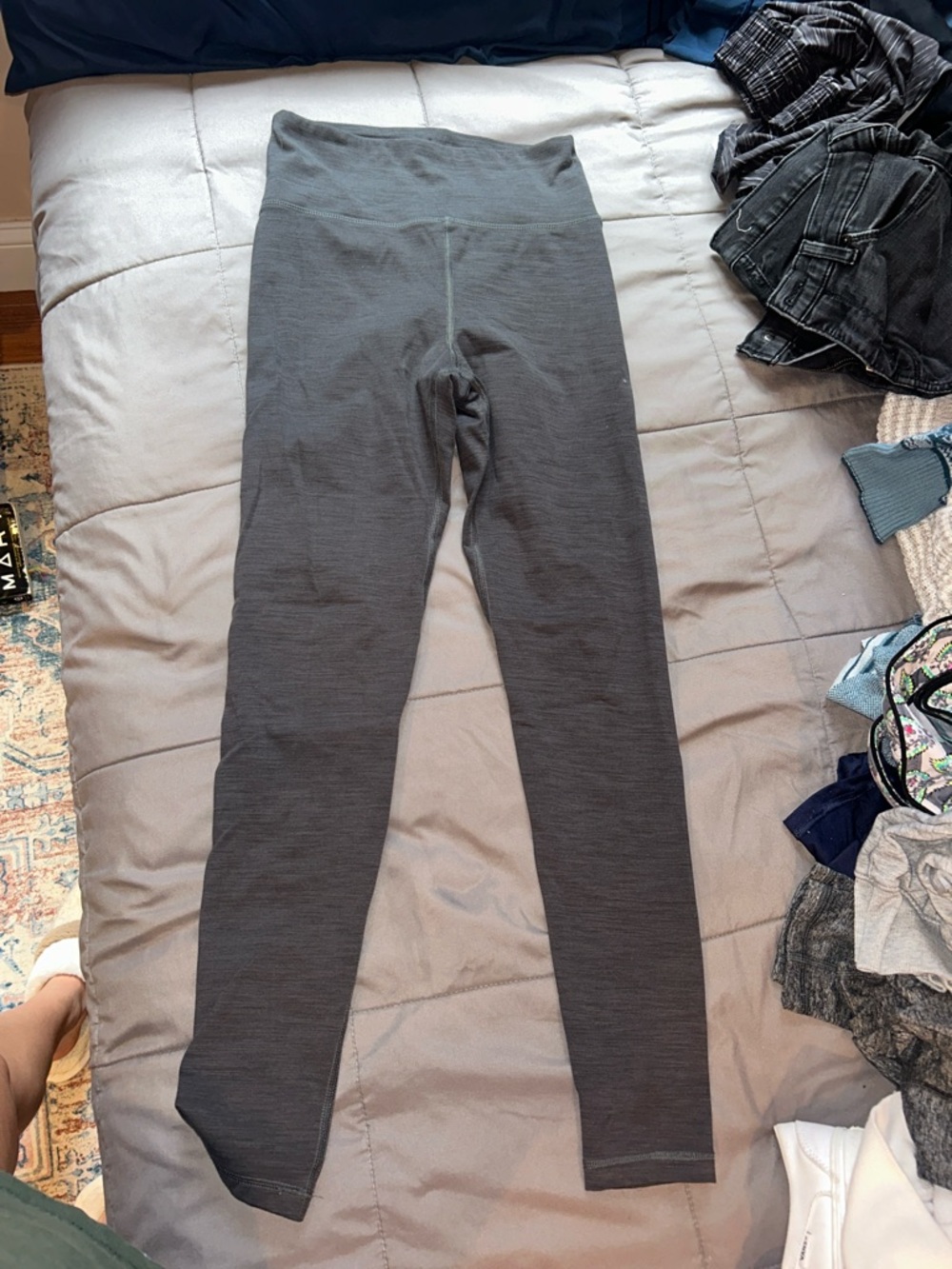 American Eagle Outfitters High-Waist Gray Leggings